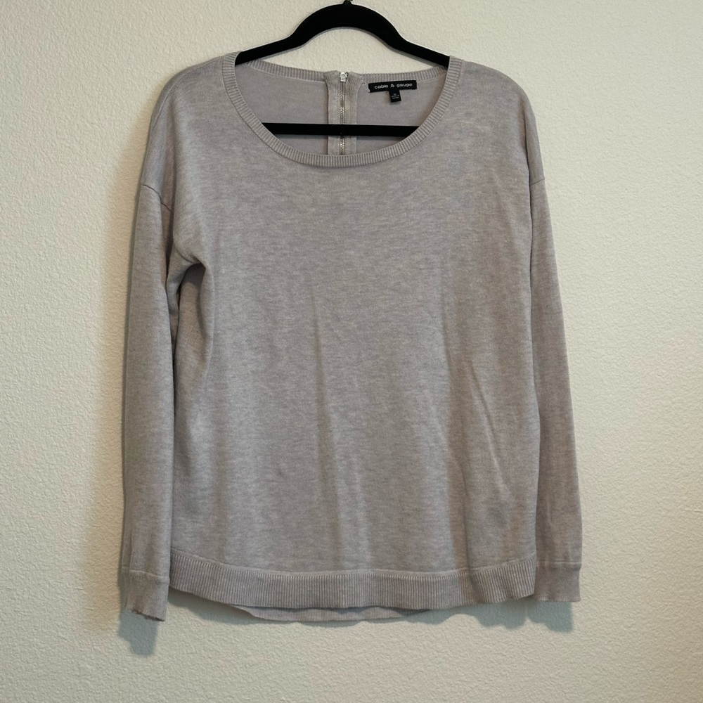 Grey sweater with zipper back